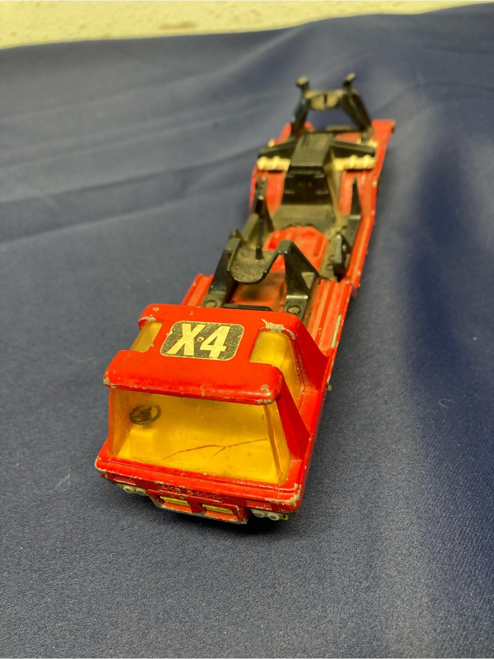 vintage 1975 Lesney Matchbox Super Kings K-13-2 Aircraft Transporter